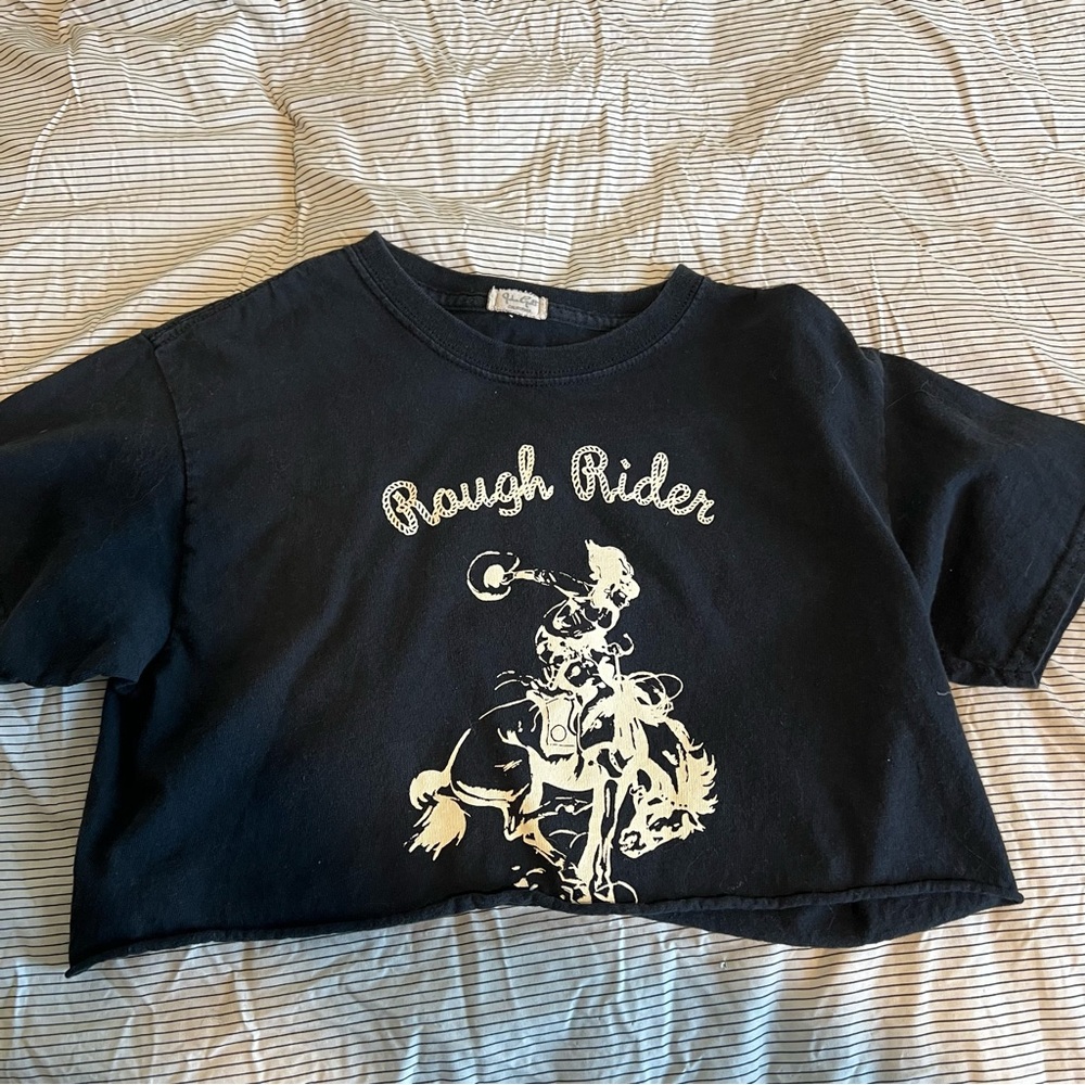Brandy Melville Cropped T-Shirt
